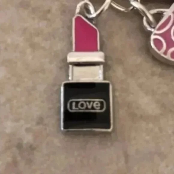 COPY - COPY - New in Package Keychain/Bag Charm - Picture 5 of 7